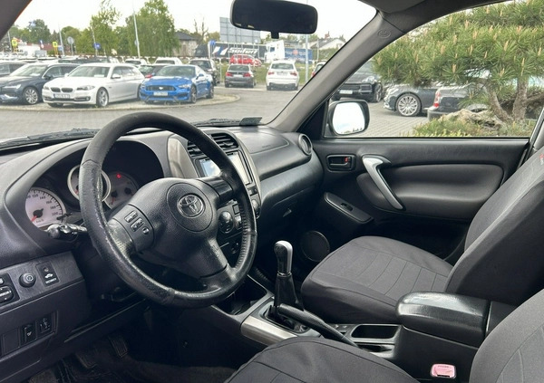 Toyota RAV4 cena 18900 przebieg: 289000, rok produkcji 2004 z Górzno małe 137